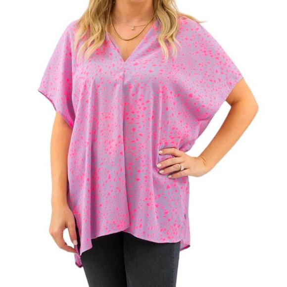 Adrienne Women's Small Purple and Pink Cheetah V-Neck Short Sleeve Blouse - Picture 1 of 13